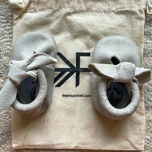 Freshly Picked size 1 moccasins